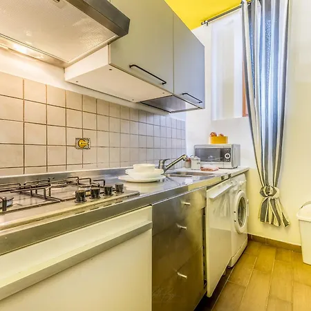 Mondrian House * Roma